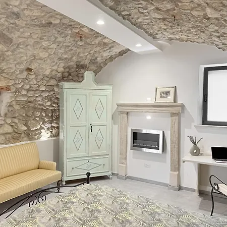 Antica Dimora Polpenazze * Polpenazze del Garda